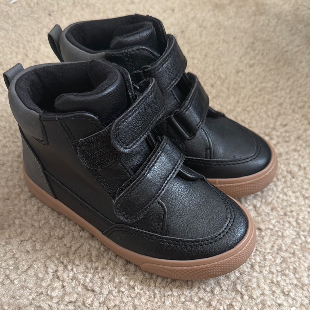 Kids Black High-Top Sneakers with Brown Sole - Velcro Closure
